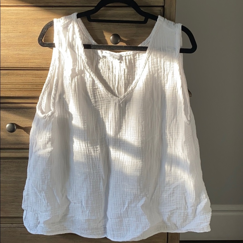 Michael Stars white linen tank